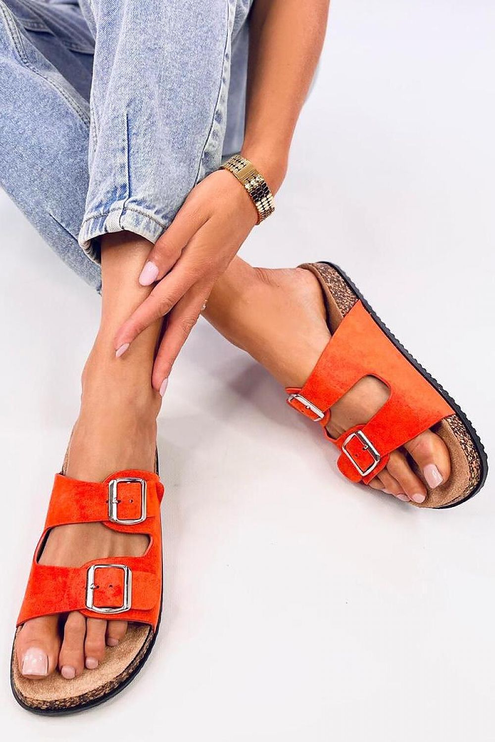 Flip-flops model 197272